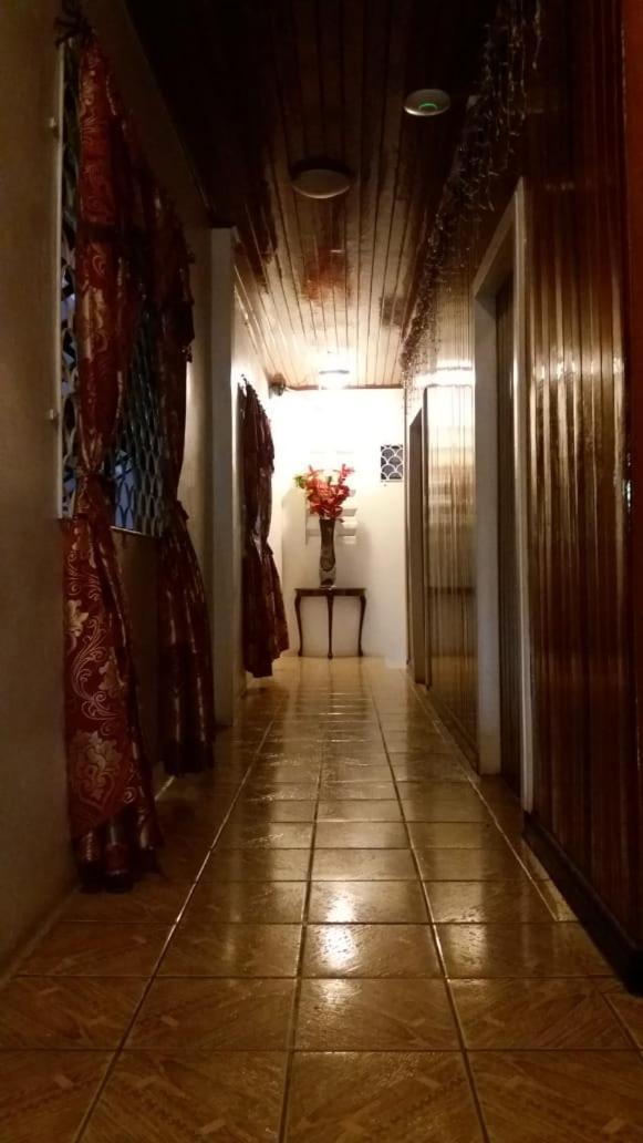 Secret Villa Джорджтаун Экстерьер фото